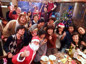 横浜駅　音楽教室　クリスマス